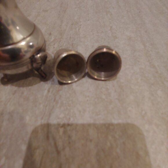 Vintage International Silver Co Tableware Salt And Pepper Shaker Set Of 2 - Picture 6 of 6